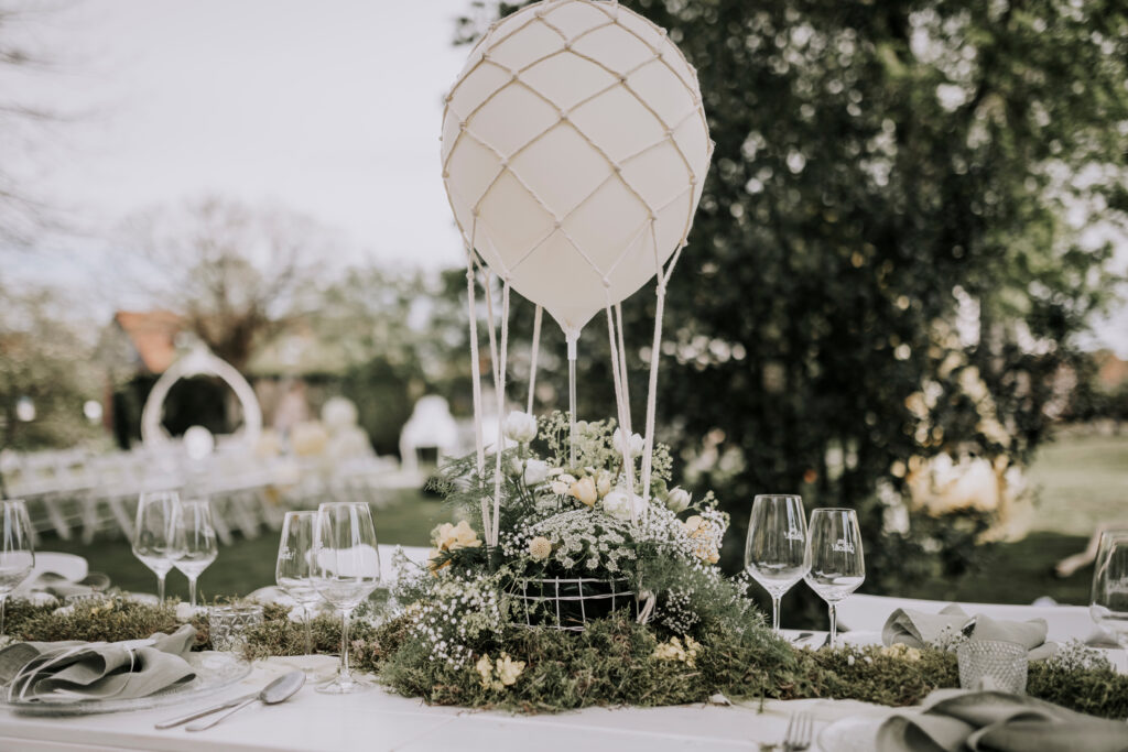 Tischdekoration Hochzeit - weiß/grün